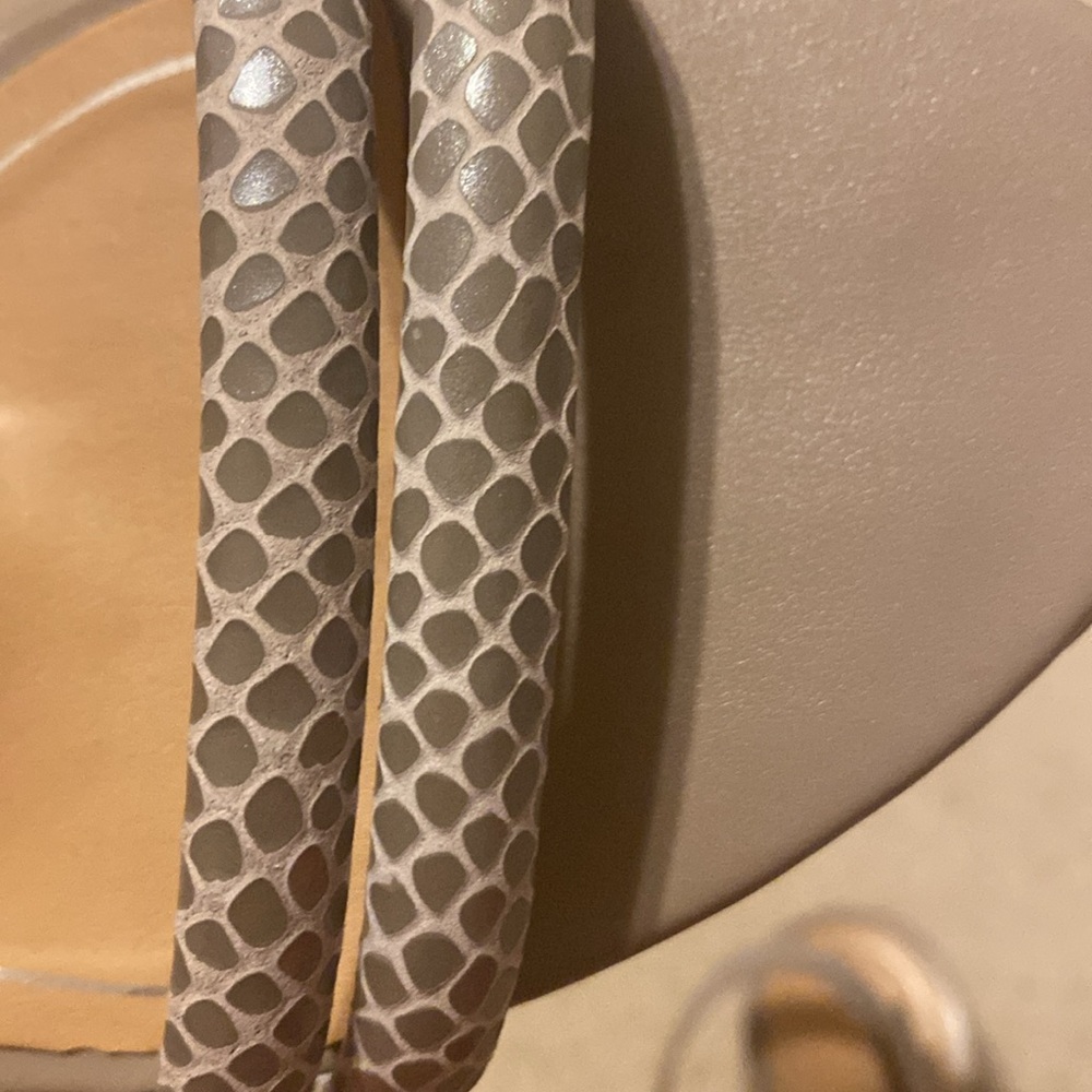 Vionic Sandals - Picture 6 of 6